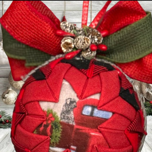 Christmas Ornament, Red Truck W/Dog, Country Chic, X-Mas Gift/Present, Handmade - Picture 6 of 16